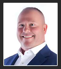 Dean DeGrasse   on Pet Life Radio