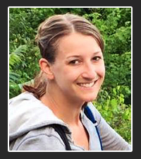 Traci Denver   on Pet Life Radio